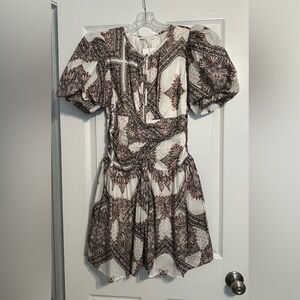 NWT Olivaceous Black/White/Beige Puff Sleeve Mini Dress Size Medium